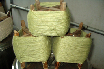 手紡ぎ毛糸